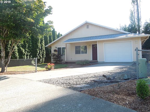 3rd image of 175 Meadow Park Ct