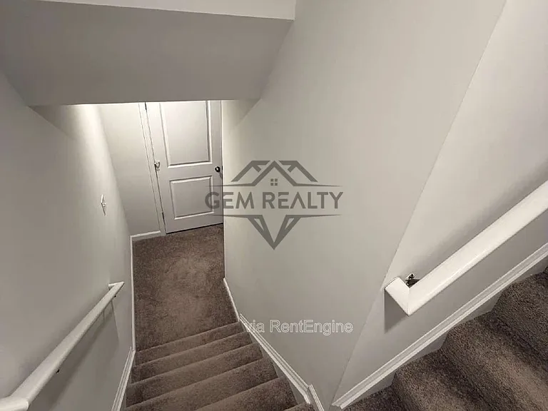 6619 Sacagawea St — Photo 37