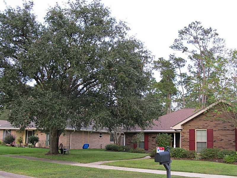 1st image of 127 Stratford Dr