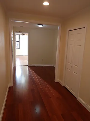 Rented by Manhattan Best Realty, Inc. | media 14