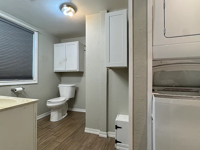 1327 N 6th St — Photo 3
