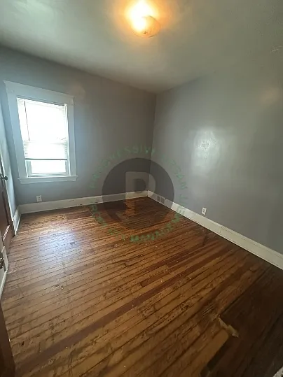 9611 Larnder Ave — Photo 12