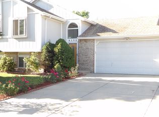 6296 W 68th Pl, Arvada, CO 80003