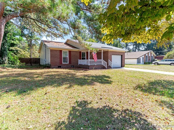 2613 Sedgefield Dr, Fayetteville, NC 28306