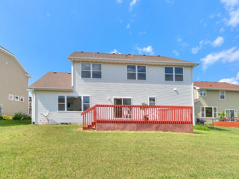 15222 Aurora Cir — Photo 33