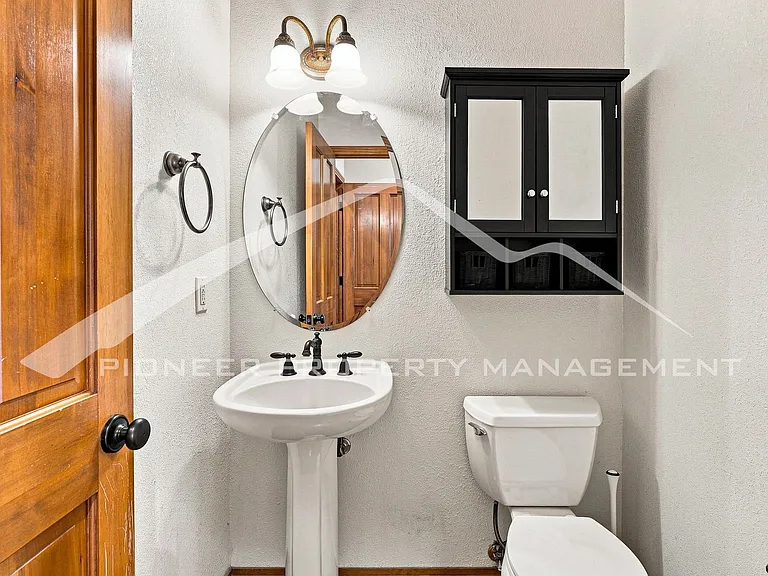 1820 Great Western Dr — Photo 15