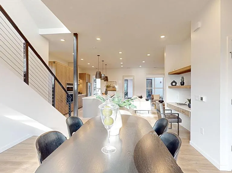 1 West Dr #4 — Photo 15