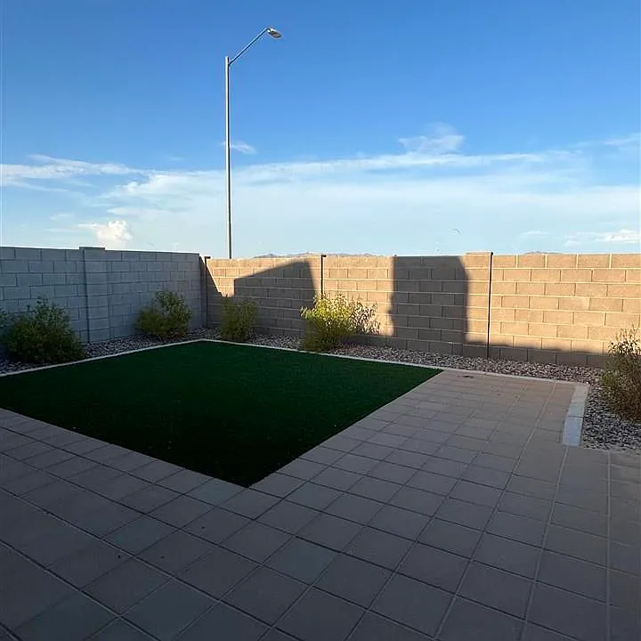 3749 S Desert Sky Dr