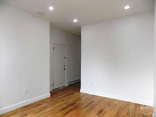 Rented by Blue Egg Realty Corp | media 57