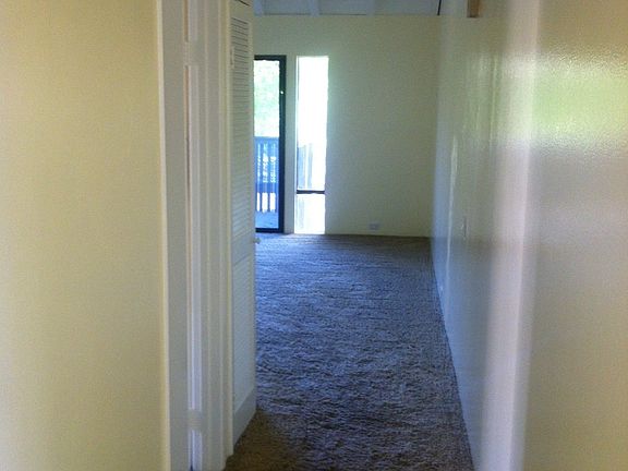 4th image of 2201 Woodside Ln Unit 12