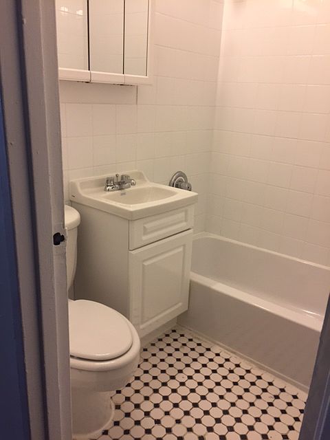 1st image of 450 W 58th St APT 4J