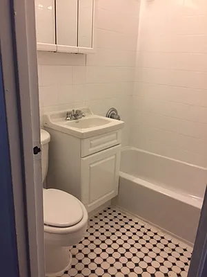 Rented by AJ Clarke | media 8