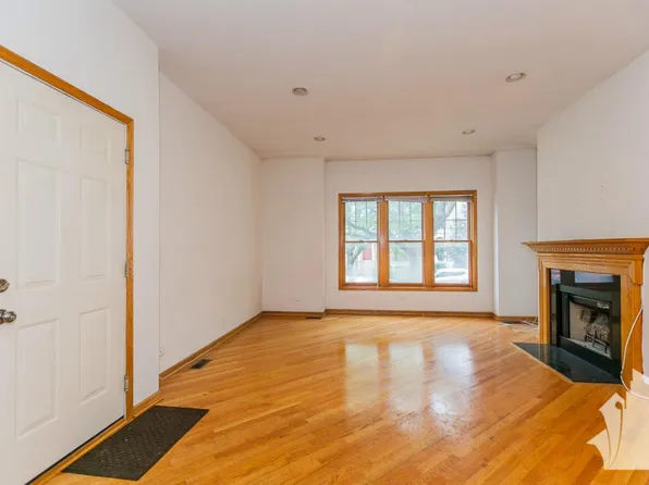 2715 N Wayne Ave, Chicago, IL