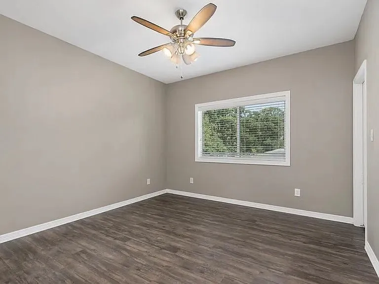 3209 Link St — Photo 13