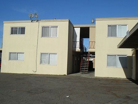 1st image of 1205 Broadway Ave APT 5
