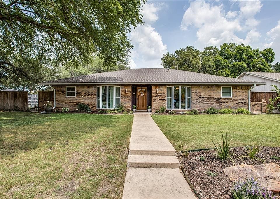1st image of 2733 Teakwood Ln