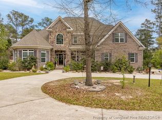 126 W Twelve Oaks Rd, Raeford, NC 28376