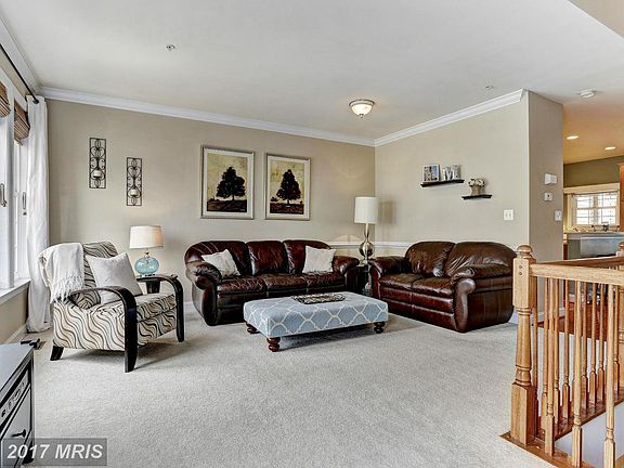 3rd image of 8509 Ice Crystal Dr Unit 142