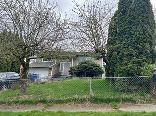 1122 E 62nd St, Tacoma, WA 98404