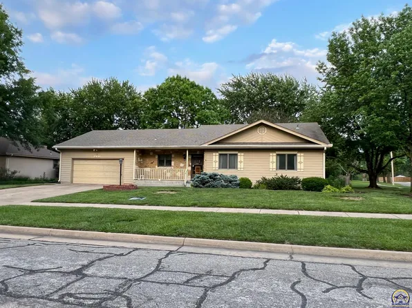 4142 SE Iowa Ave, Topeka, KS 66609