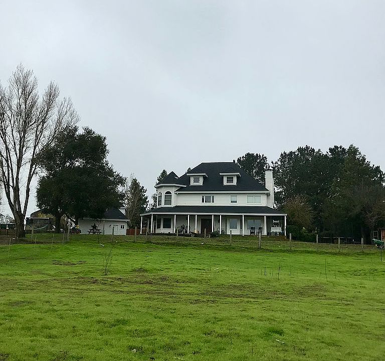 1st image of 1819 Chapman Ln