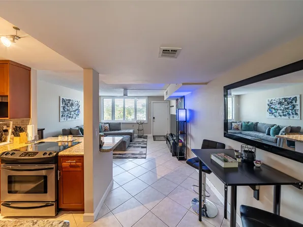 1901 N Andrews Avenue #206, Wilton Manors, FL 33311