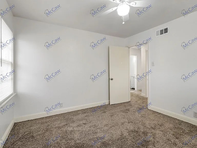 2802 Materhorn Dr — Photo 9