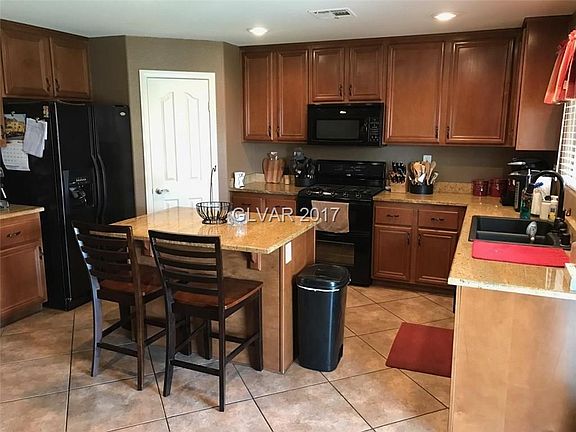 4th image of 209 Stagecoach Flats Ave
