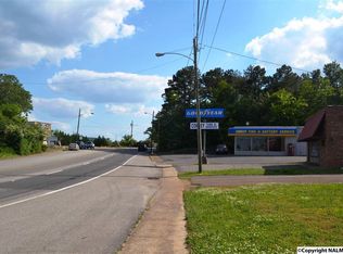 Gunter Ave, Guntersville, AL 35976