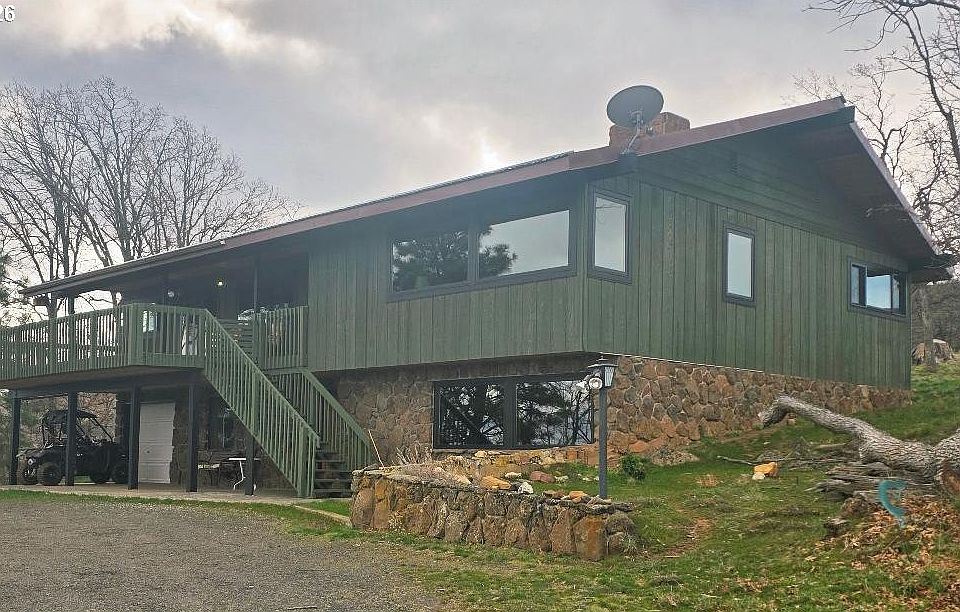 1st image of 78902 Walters Rd