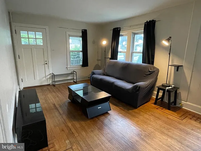 721 Mayflower Ave — Photo 27