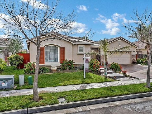 3rd image of 508 Milano Ct