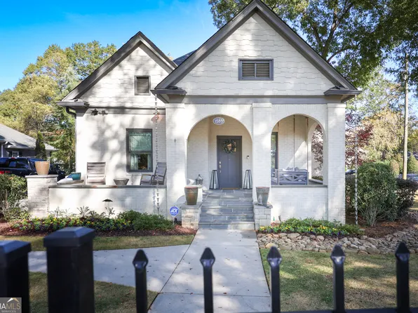 1585 Mercer Ave, College Park, GA 30337