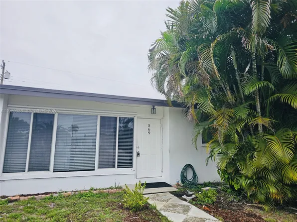 569 Tallulah Rd, Lake Worth, FL 33462
