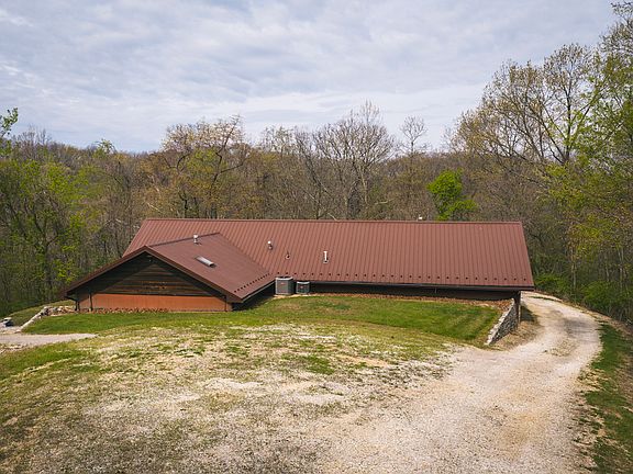 5th image of 17157 Liberty Ridge Rd