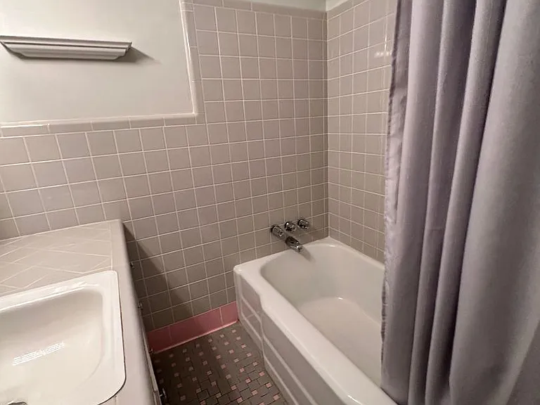 3221 Foxhall Rd — Photo 28