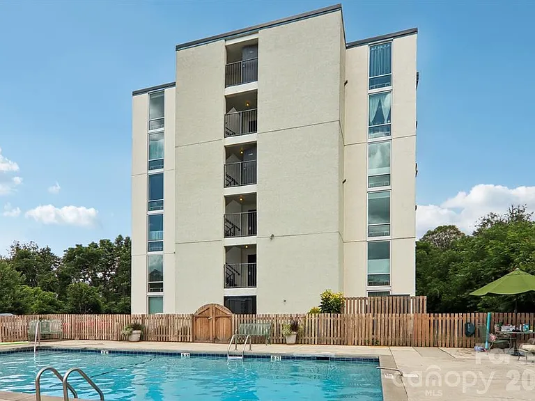 647 Town Mountain Rd #203 — Photo 18