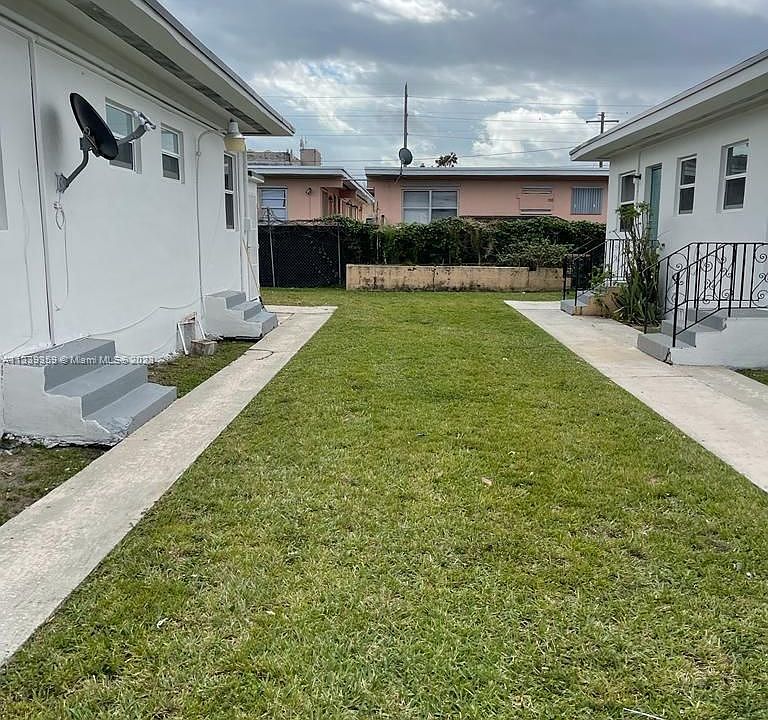 2nd image of 2150 NW 24th St #3