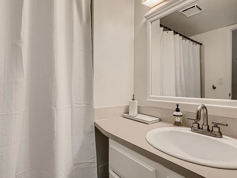 3117 Bell Dr — Photo 18