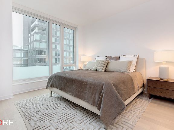 4th image of 456 Washington St APT 10H