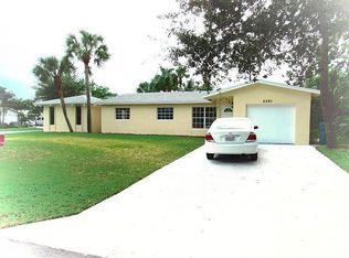 2581 SW 10th Ct, Boynton Beach, FL 33426