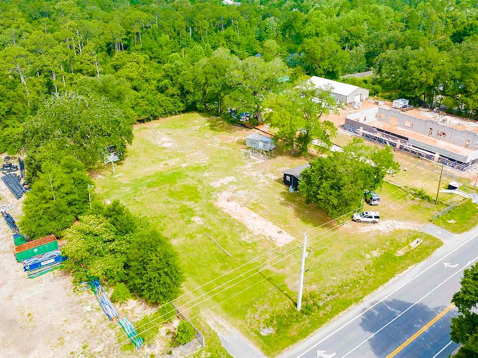 1st image of 9551 Pinecone Dr