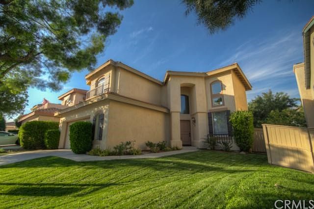 1st image of 16 Villa Milano
