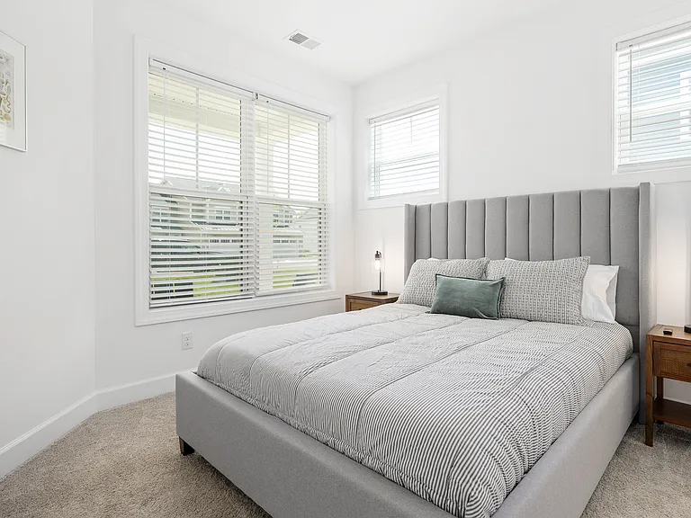 36561 Calm Water Dr — Photo 16