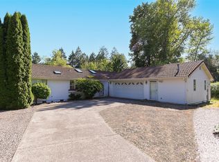 1033 Pacific Park Dr SE, Lacey, WA 98503