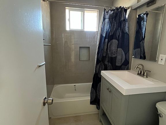4th image of 1431 W 182nd St APT D