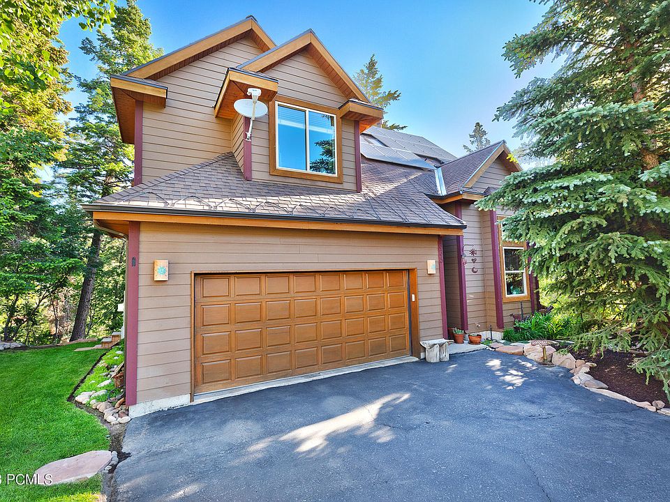 1st image of 335 Woodland Dr