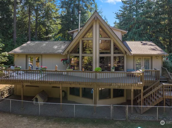 22221 184th Street Ct E, Orting, WA 98360