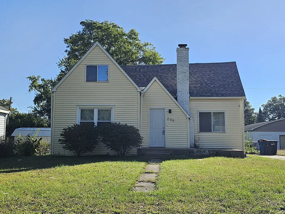 206 Bies St