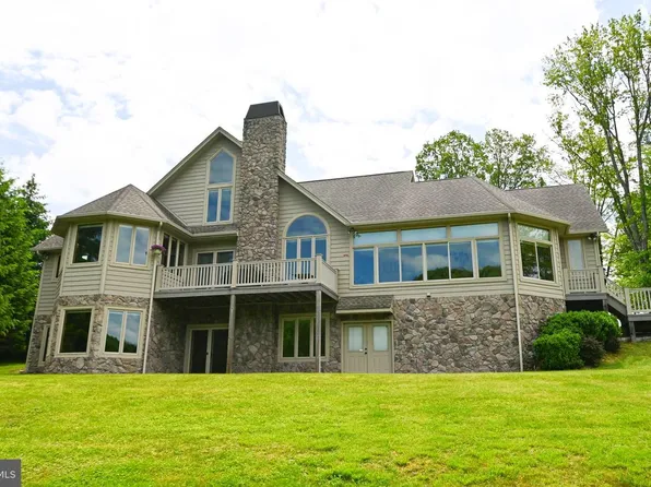 344 Mallow Lake Dr, Davis, WV 26260